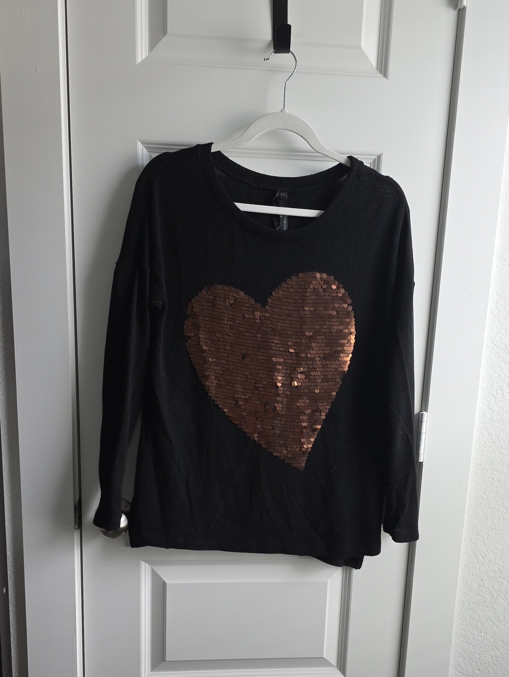 Seven7 Black Long Sleeve Top with Copper Sequin Heart Mediun G161
